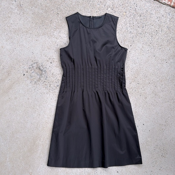 Theory Brynne “New Tuxedo” Black Satin Sleeveless Shift Dress Size 6 - Picture 5 of 15